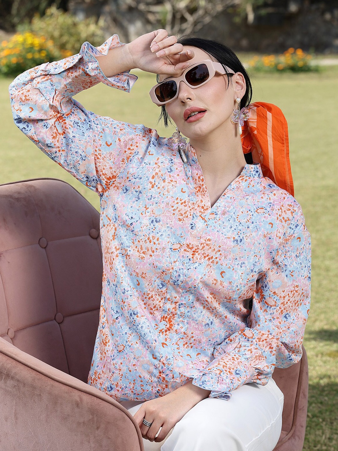 

plusS Blue & Pink Abstract Printed Mandarin Collar Bell Sleeves Shirt Style Top