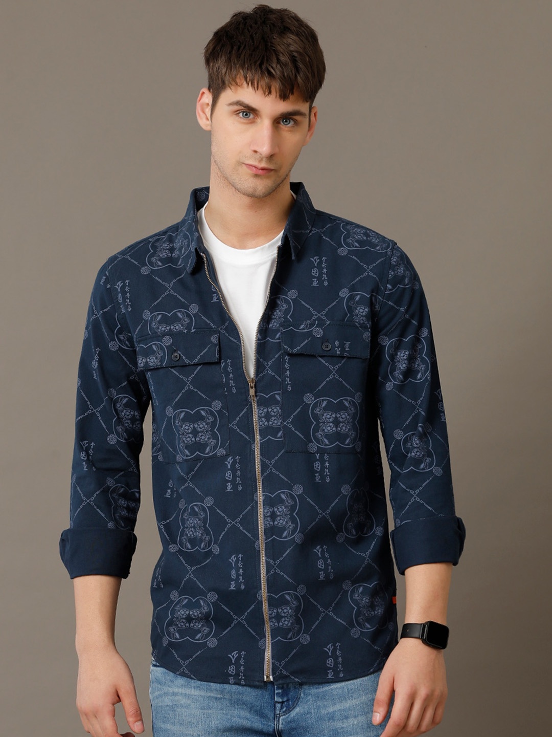 

Voi Jeans Conversational Printed Spread Collar Twill Cotton Shacket, Navy blue