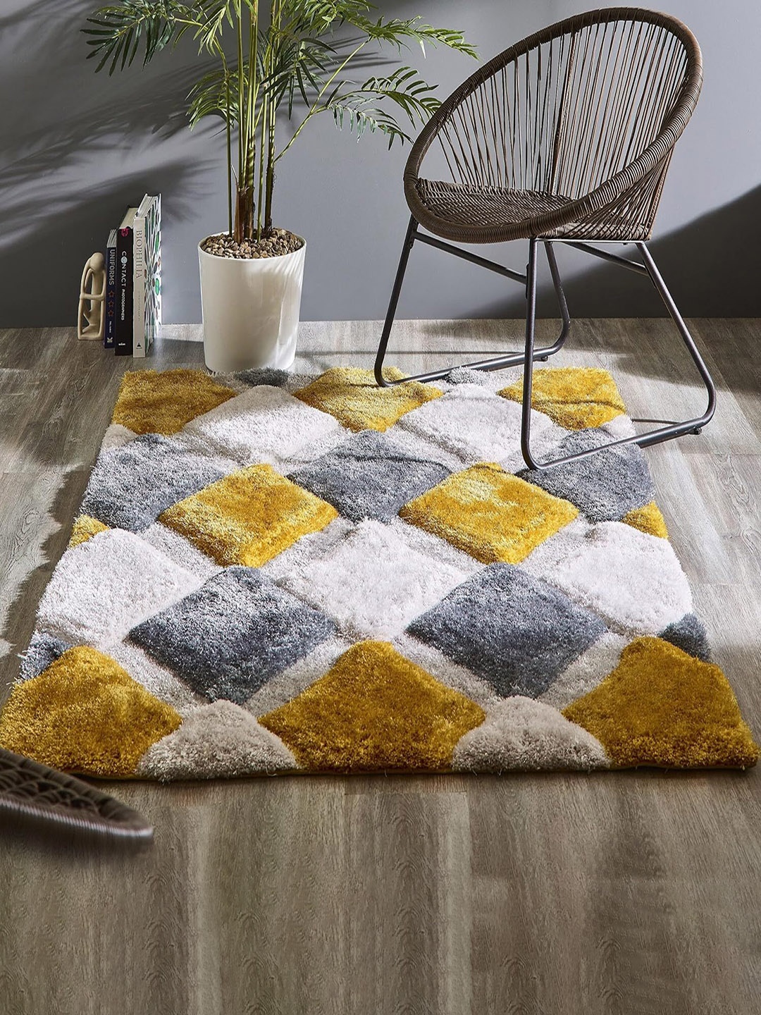 

SR Handloom Yellow & Grey Geometric Printed Anti-Skid Carpet