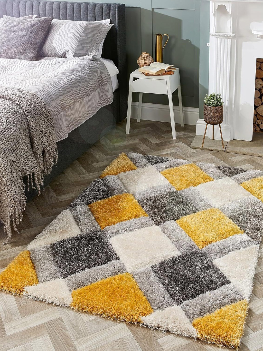

SR Handloom Yellow & Beige Geometric Printed Rectangle Shaped Anti-Skid Carpet