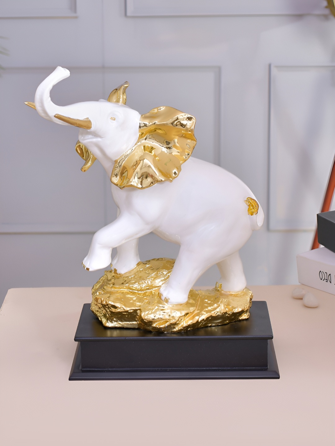 

CraftVatika Gold-Toned & White Marble Idol Showpiece