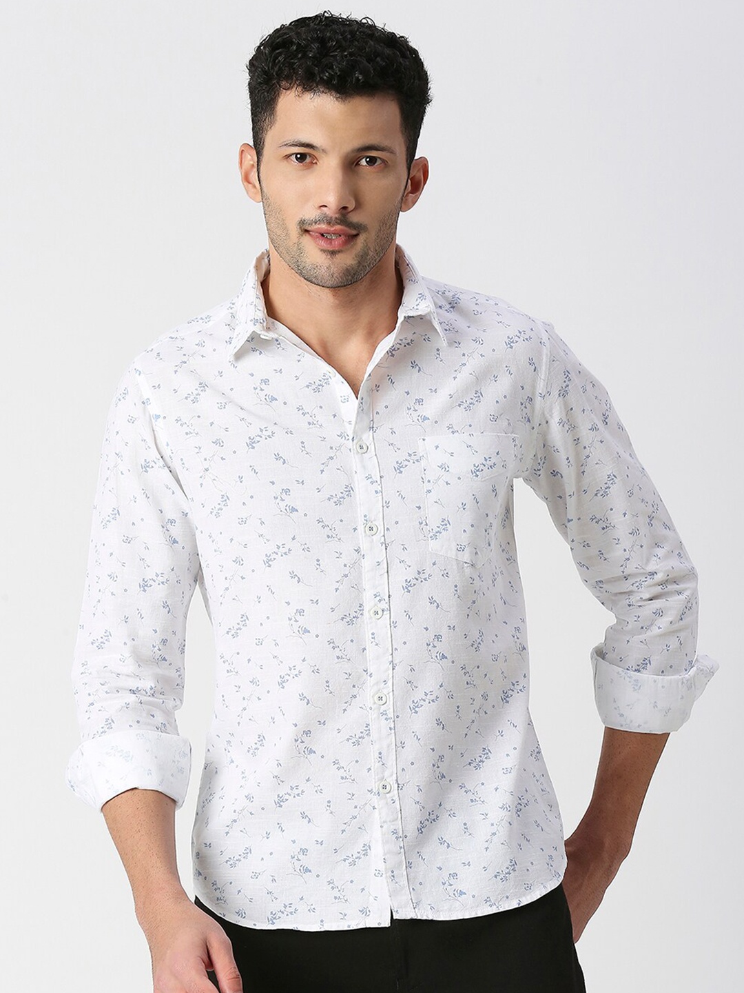 

SNX Tailored Fit Floral Printed Cotton Spread Collar Casual Shirt, White