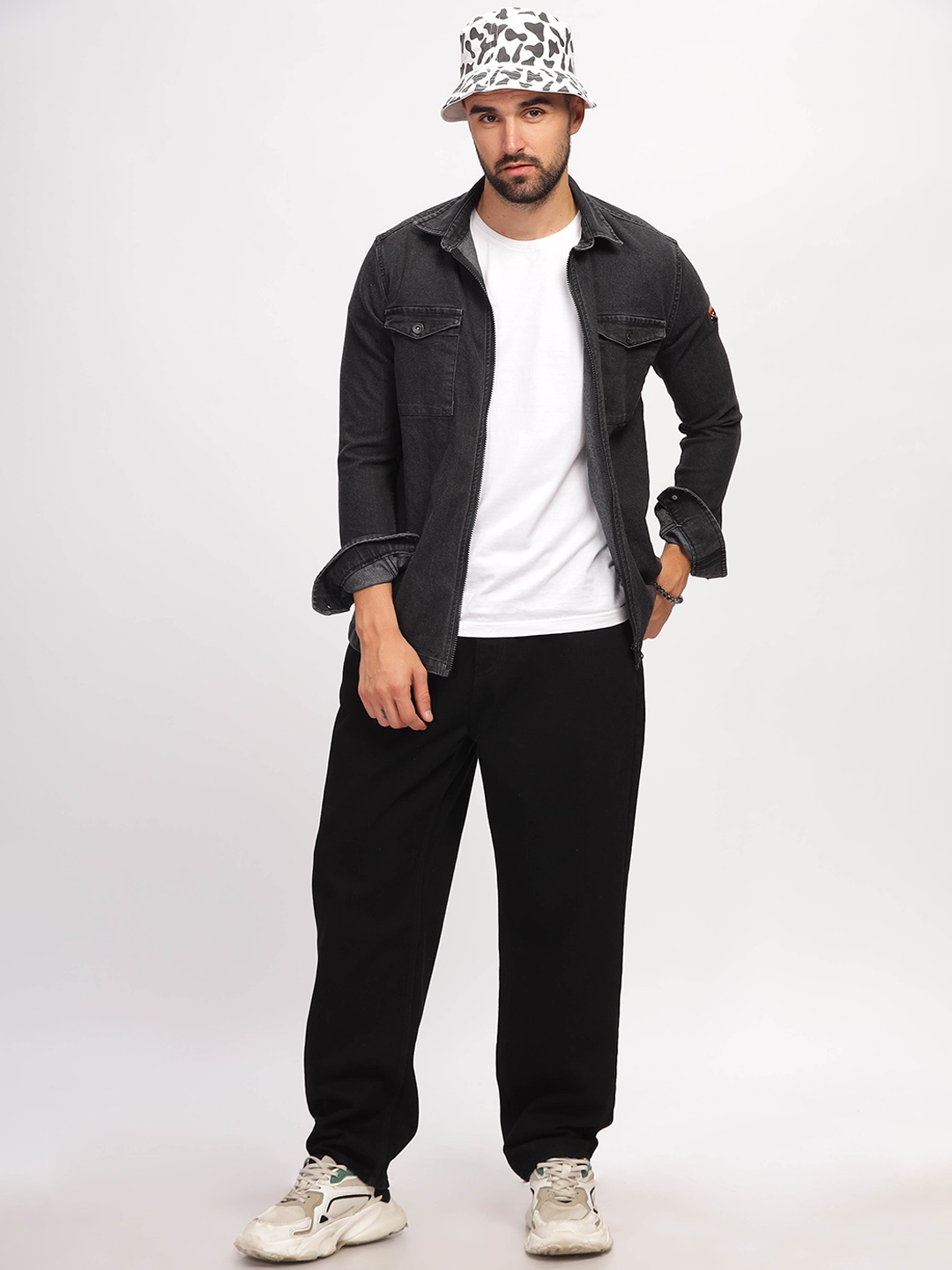 

HERE&NOW Men Black Baggy Loose Relaxed Fit Pure Cotton Jeans
