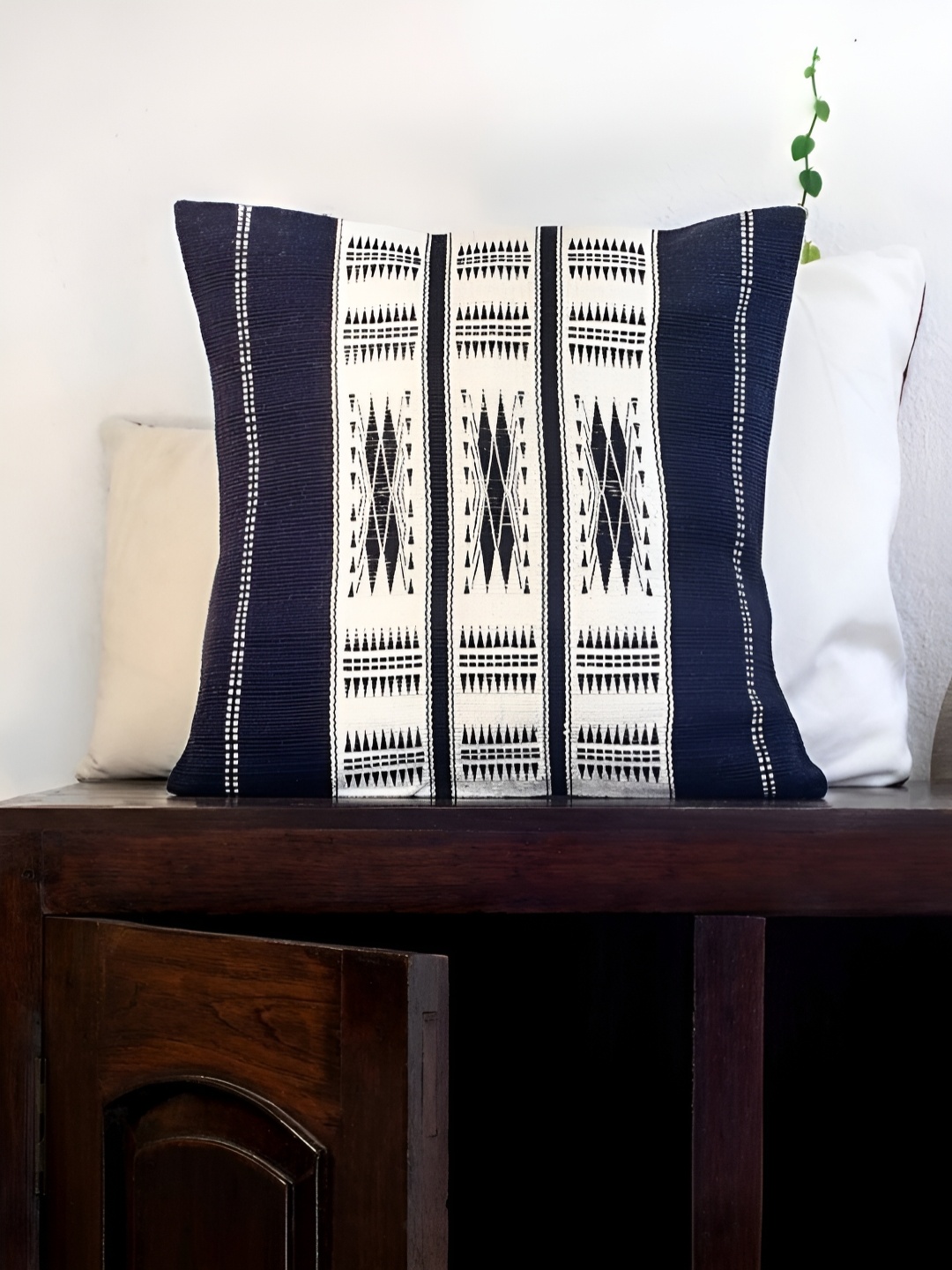 

Peepul Tree Black & White Geometric Cotton Square Cushion Cover