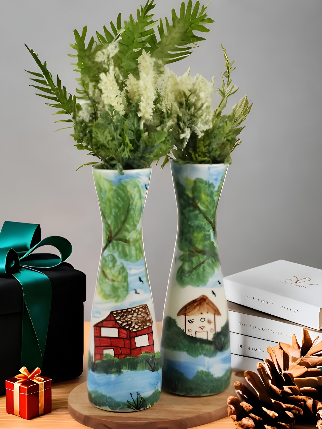 

Kaolinite Green & Blue 2 Pieces Printed Ceramic Flower Vase