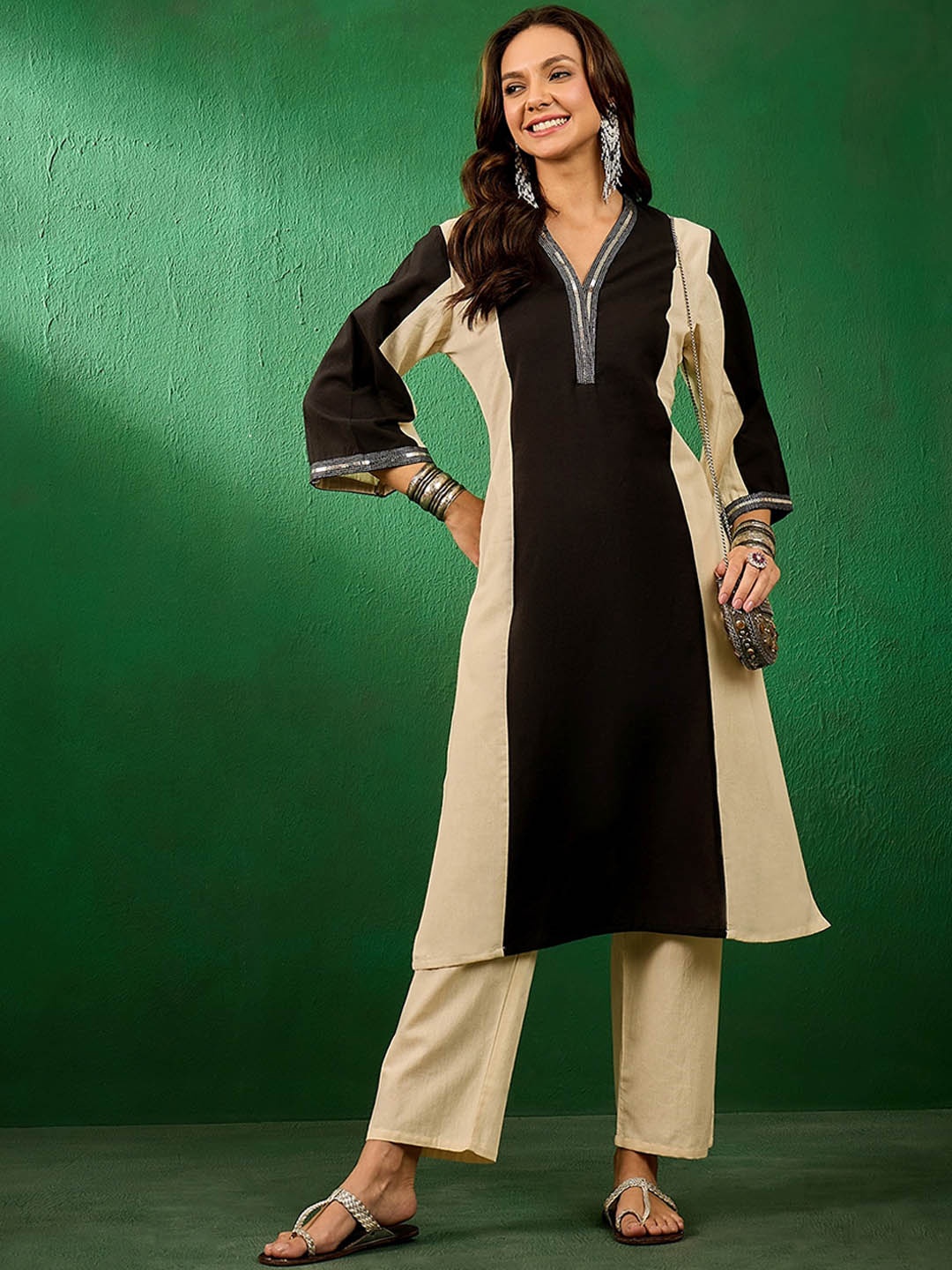 

Vastramyaa Colourblocked Panelled Gotta Patti Pure Cotton A-Line Kurta with Trouser, Black