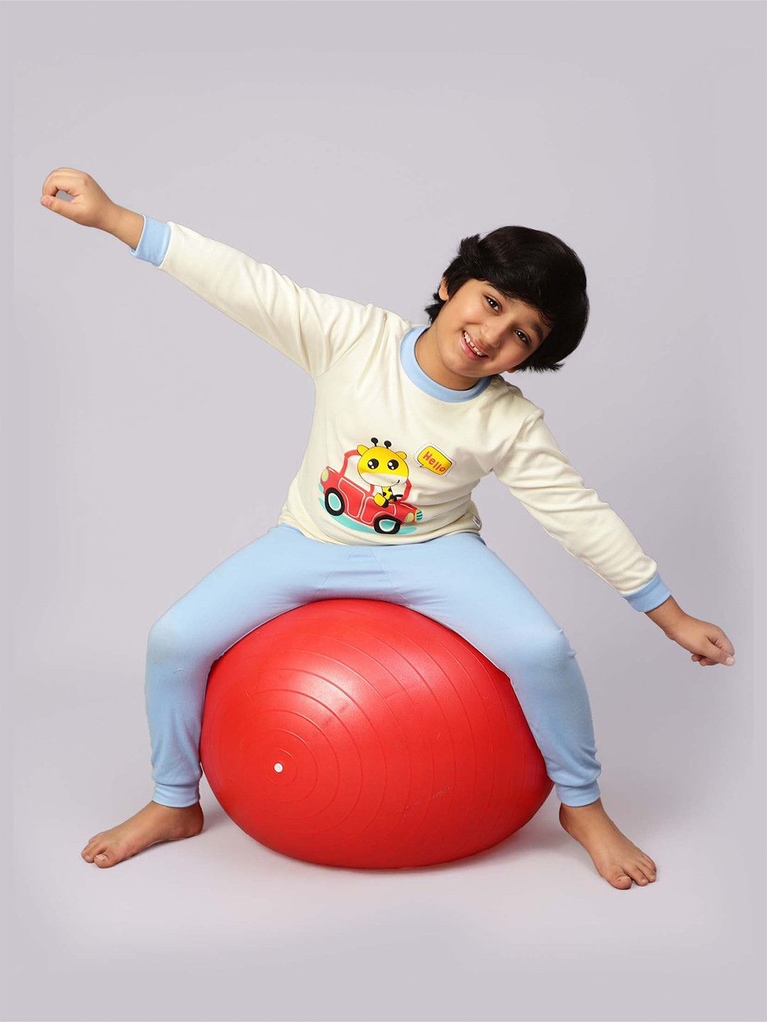 

Bubble Berry Boys Graphic Printed Night Suit, Yellow