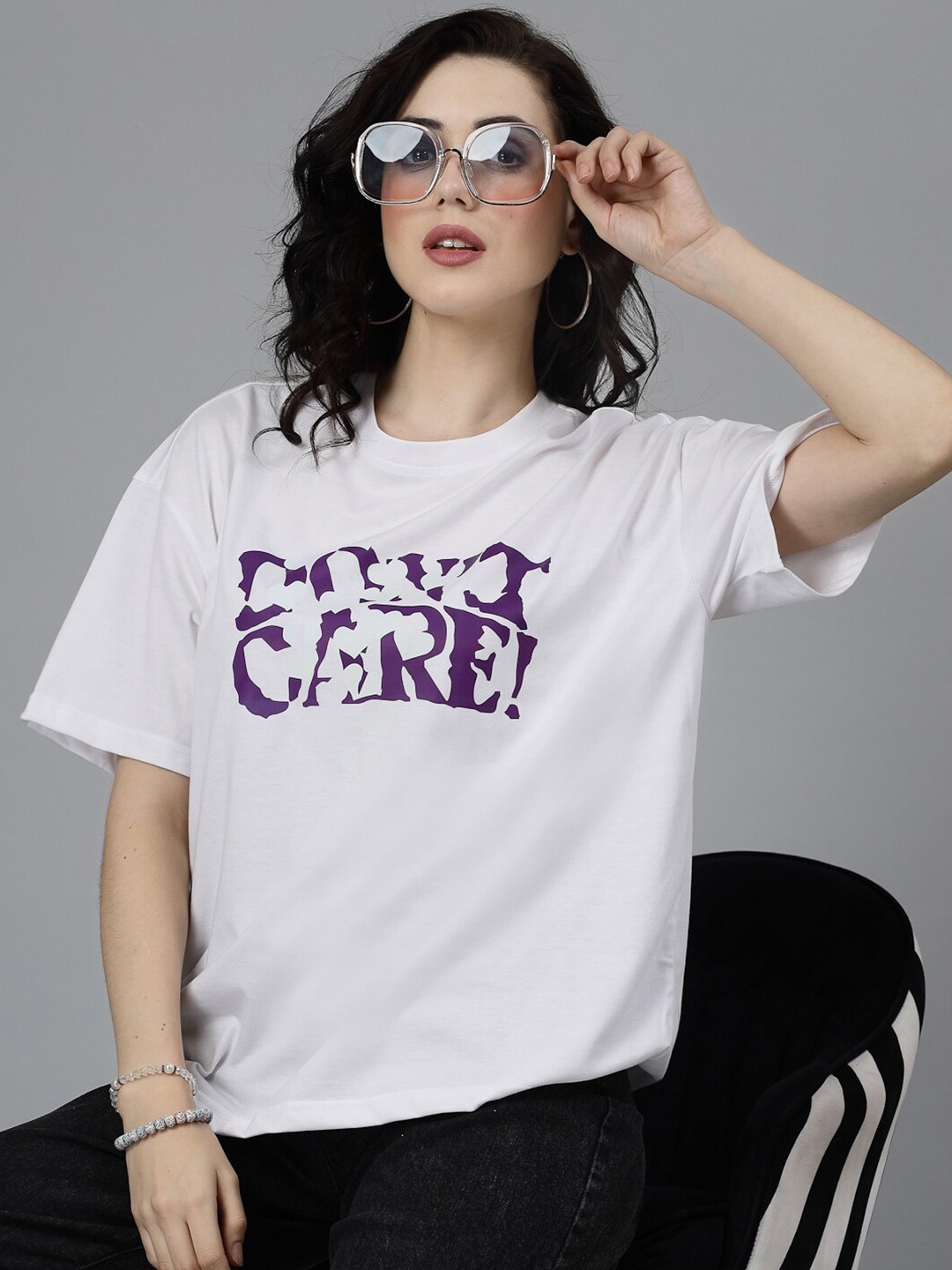 

Popster Round Neck Printed Drop-Shoulder Sleeves Cotton Oversized T-shirt, White