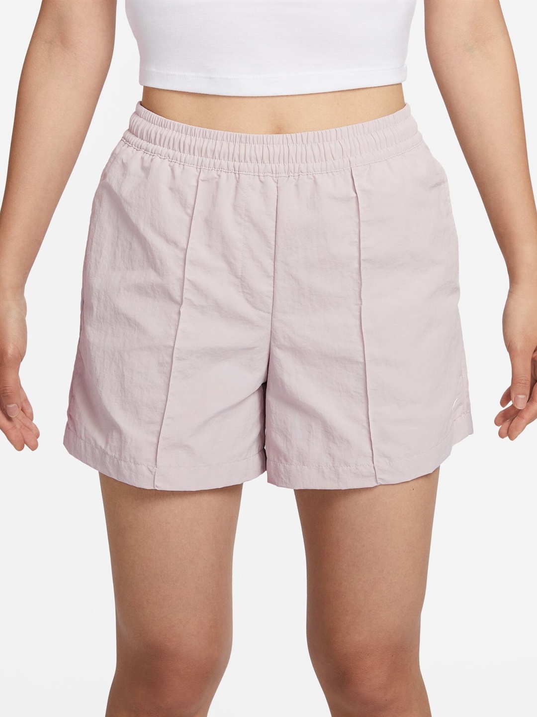 

Nike Sportswear Everything Wovens Women's Mid-Rise 12.5cm (approx.) Shorts, Purple