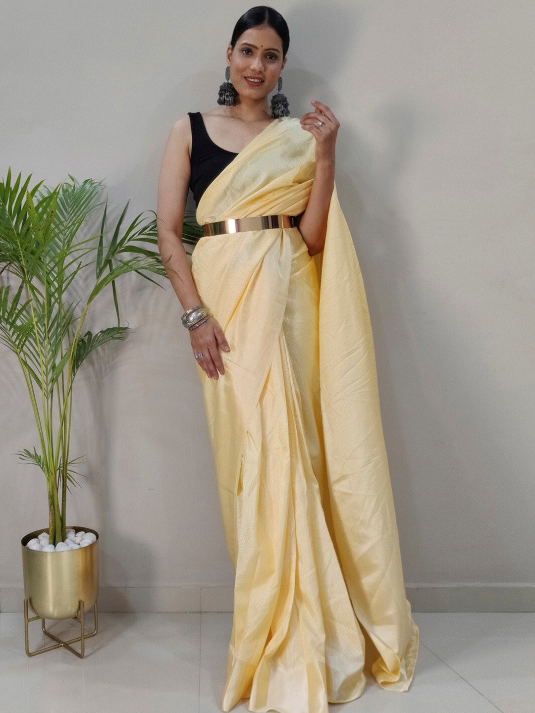

KALINI Yellow Chiffon Ethnic Printed Ready to Wear Saree