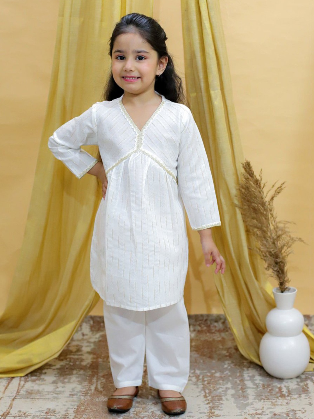 

The Mom Store Girls Printed Empire Cotton Kurta with Trousers, White