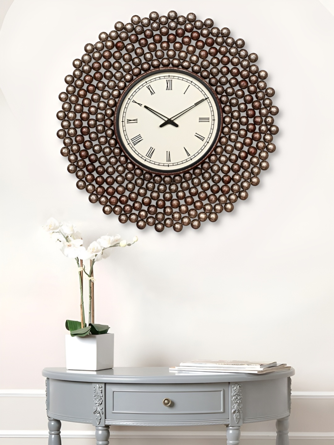 

Craft Smith Brown & White Embellished Contemporary Wall Clock
