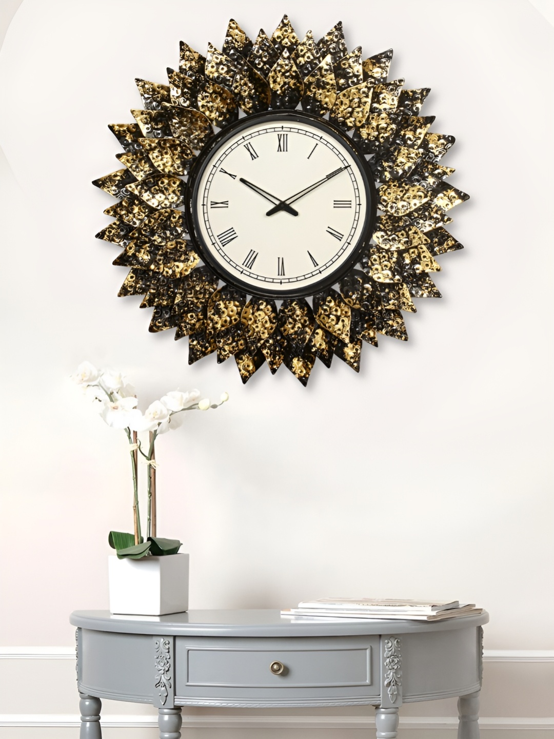 

Craft Smith Gold Toned & White Contemporary Wall Clock