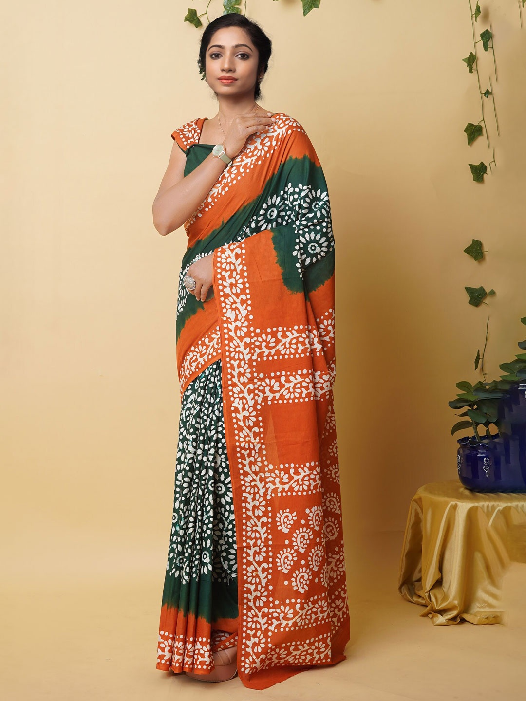 

Unnati Silks Batik Block Printed Pure Cotton Saree, Green