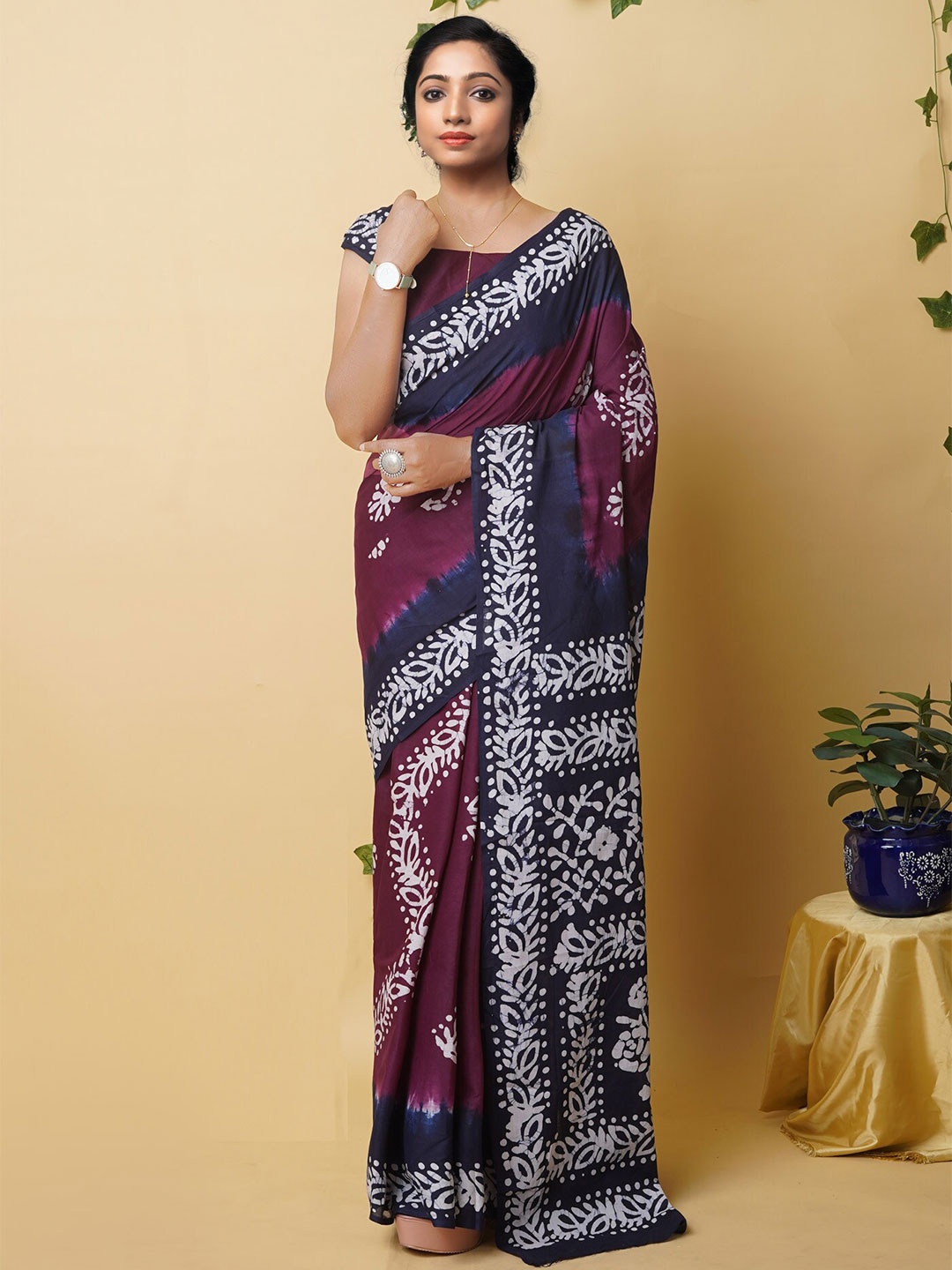 

Unnati Silks Batik Block Printed Pure Cotton Saree, Purple