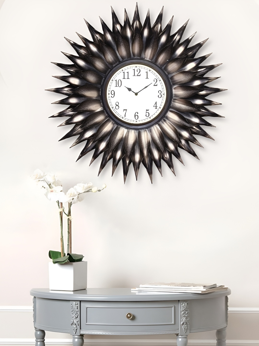 

Craft Smith Black & White Embellished Metal Traditional Wall Clock