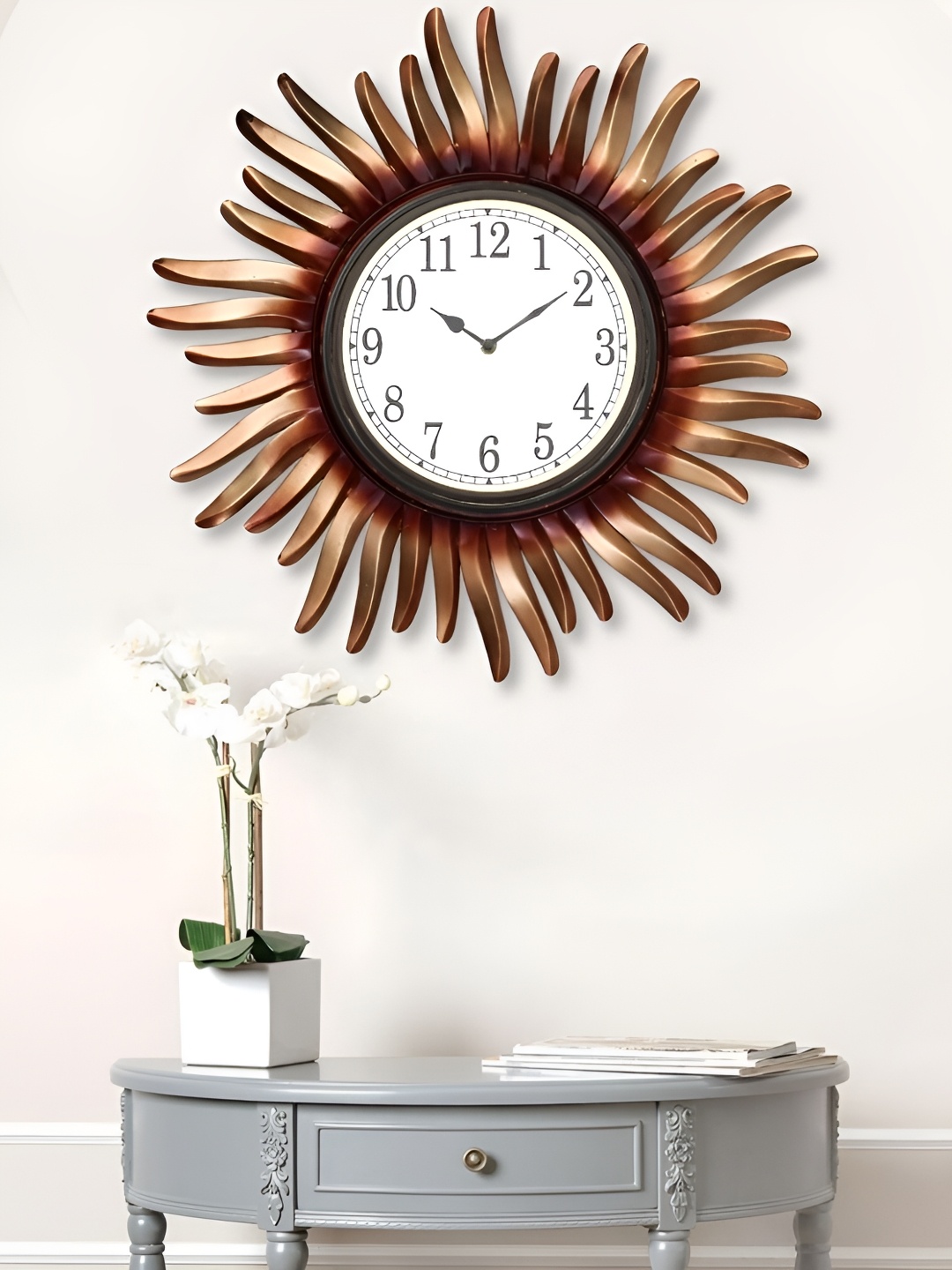 

Craft Smith Gold-Toned & White Embellished Metal Traditional Round Wall Clock