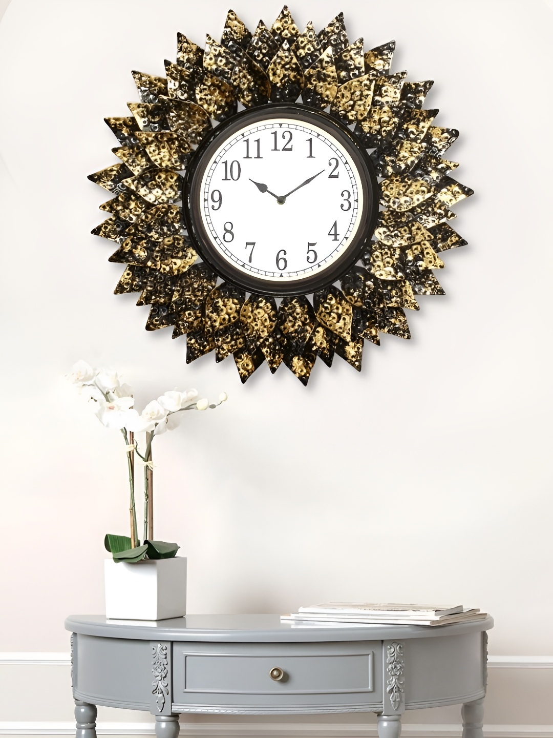 

Craft Smith Gold-Toned & White Embellished Metal Traditional Round Wall Clock