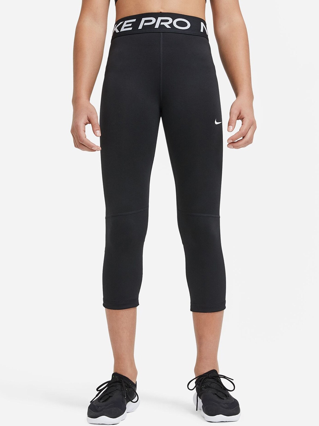

Nike Pro Older Kids' (Girls') Capri Leggings, Black