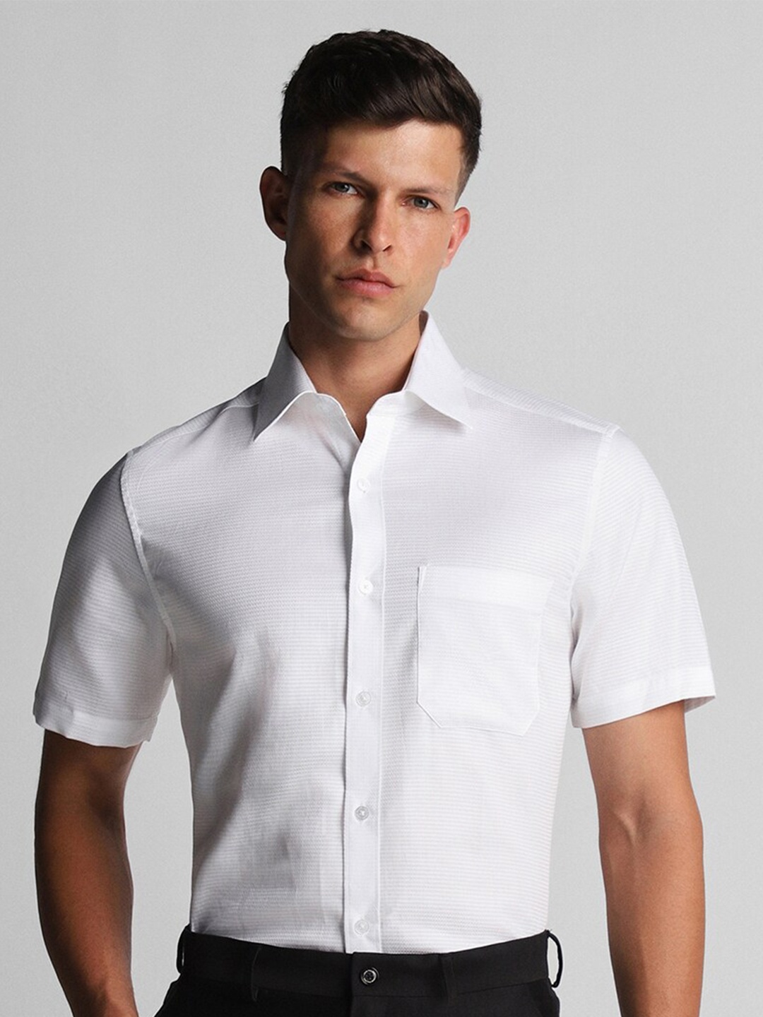 

Louis Philippe Spread Collar Opaque Cotton Formal Shirt, White