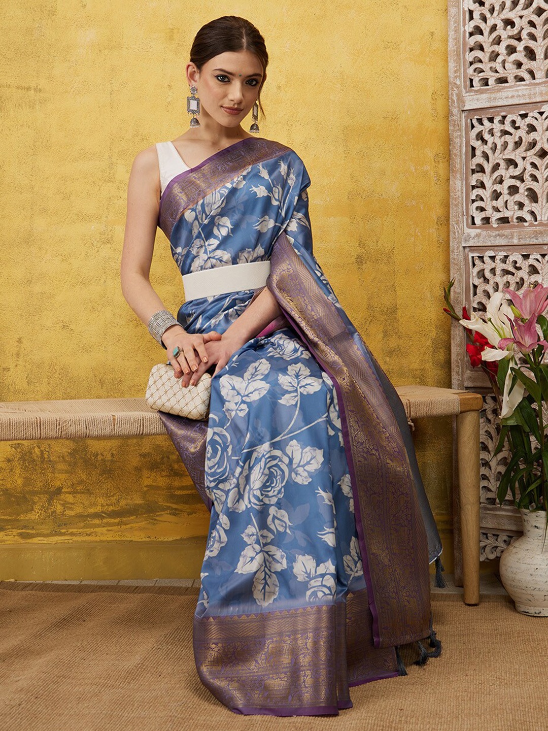 

Silk Land Floral Zari Silk Blend Kanjeevaram Saree, Blue