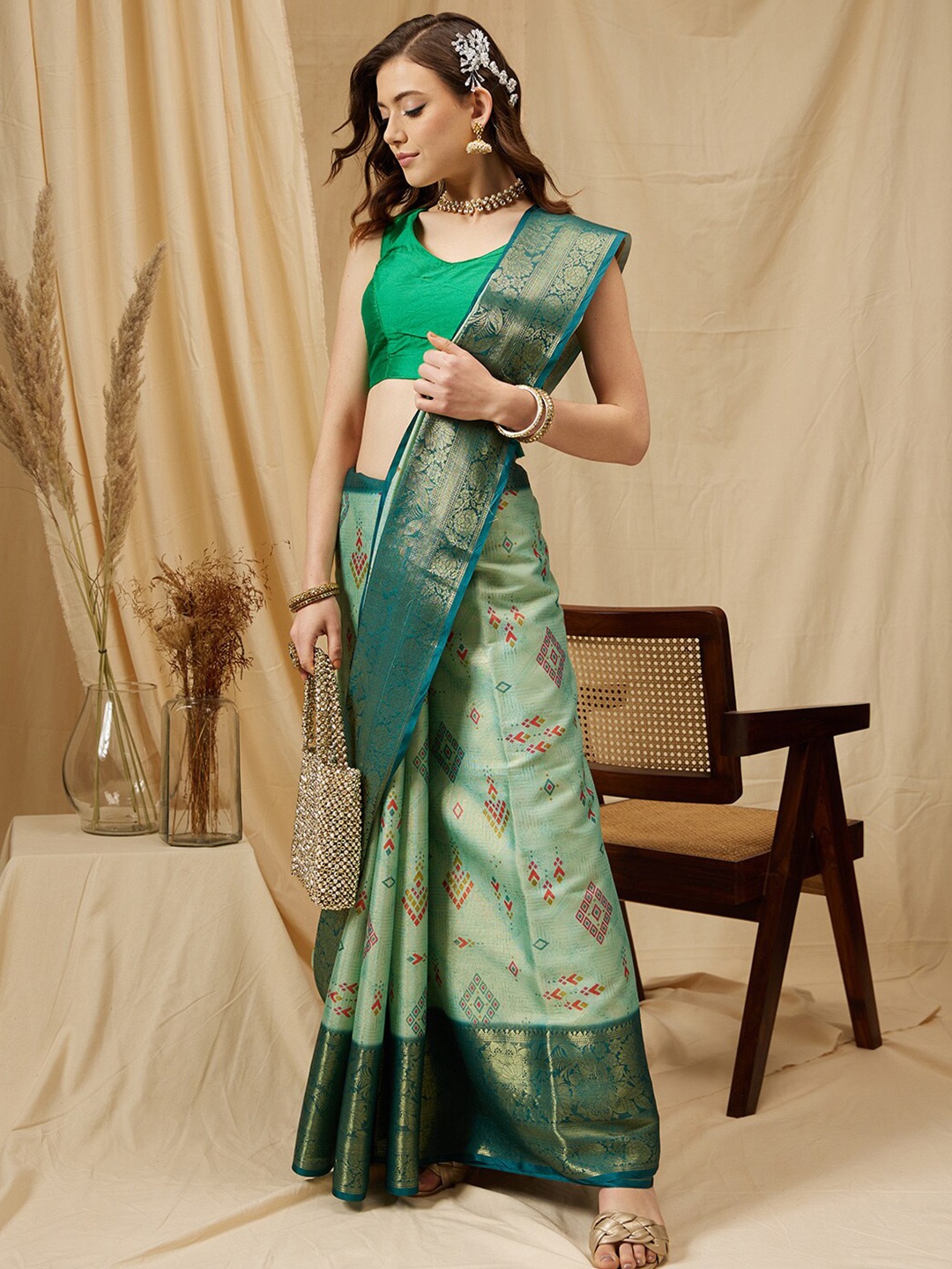 

Silk Land Geometric Woven Design Zari Kanjeevaram Saree, Teal