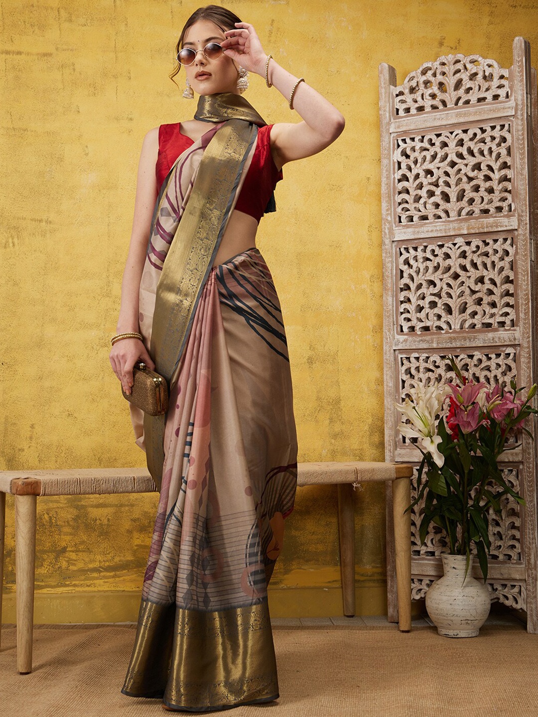 

Silk Land Geometric Printed Zari Tissue Banarasi Saree, Brown