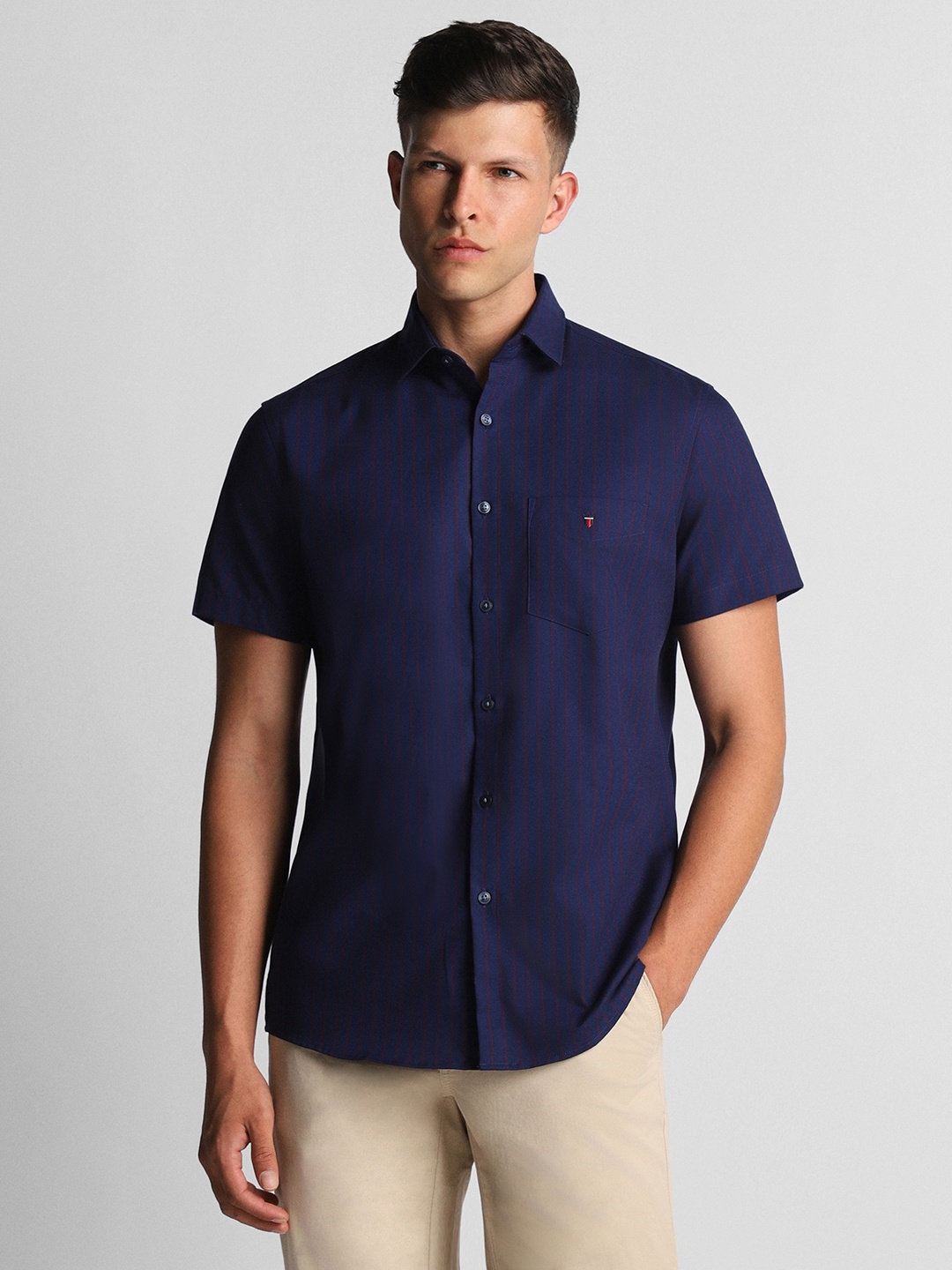 

Louis Philippe Sport Spread Collar Slim Fit Casual Striped Pure Cotton Shirt, Navy blue