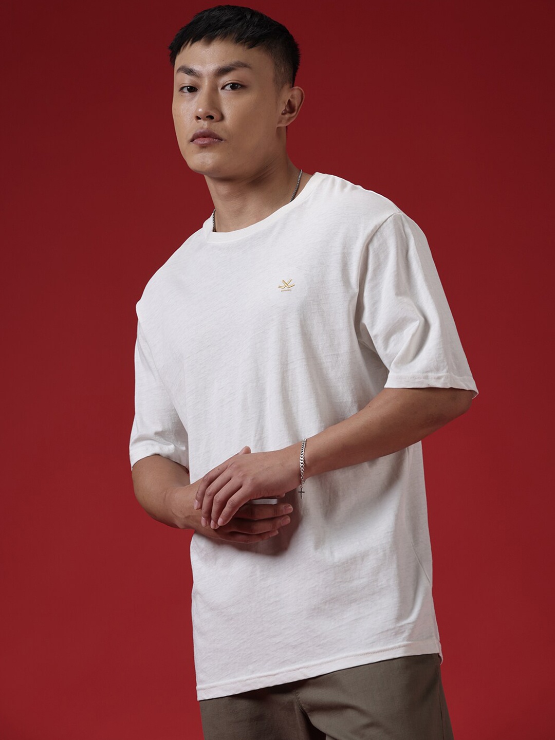 

WROGN Round Neck Short Sleeves Acrylic T-shirt, Off white