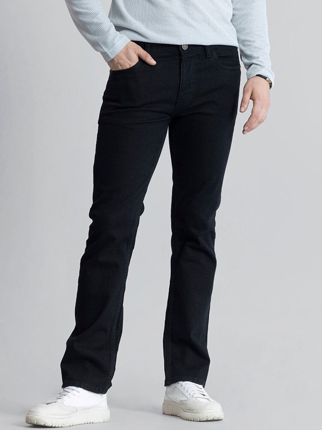 

Snitch Men Straight Fit Mid-Rise Clean Look Cotton Jeans, Black