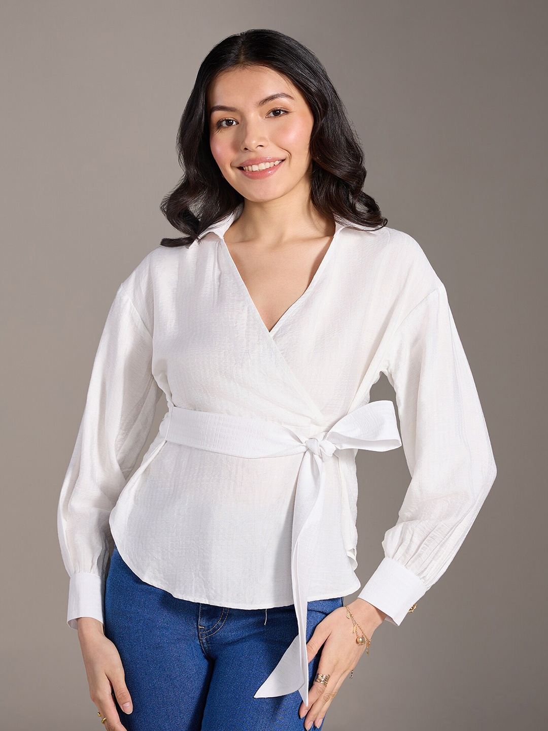 

20Dresses White V-Neck Cuffed Sleeves Tie Ups Wrap Top