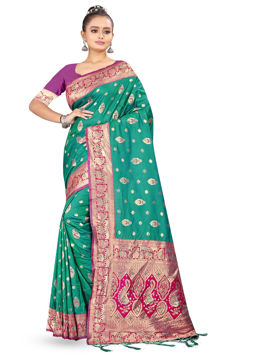 

RANGRASIYA Ethnic Motifs Woven Design Zari Art Silk Kanjeevaram Saree, Green