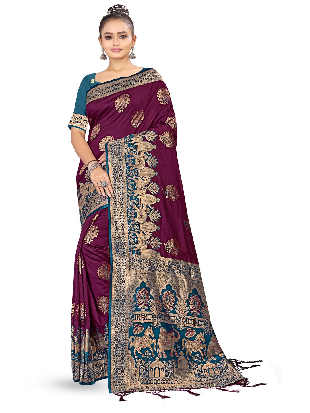 

RANGRASIYA Ethnic Motifs Woven Design Zari Kanjeevaram Saree, Magenta