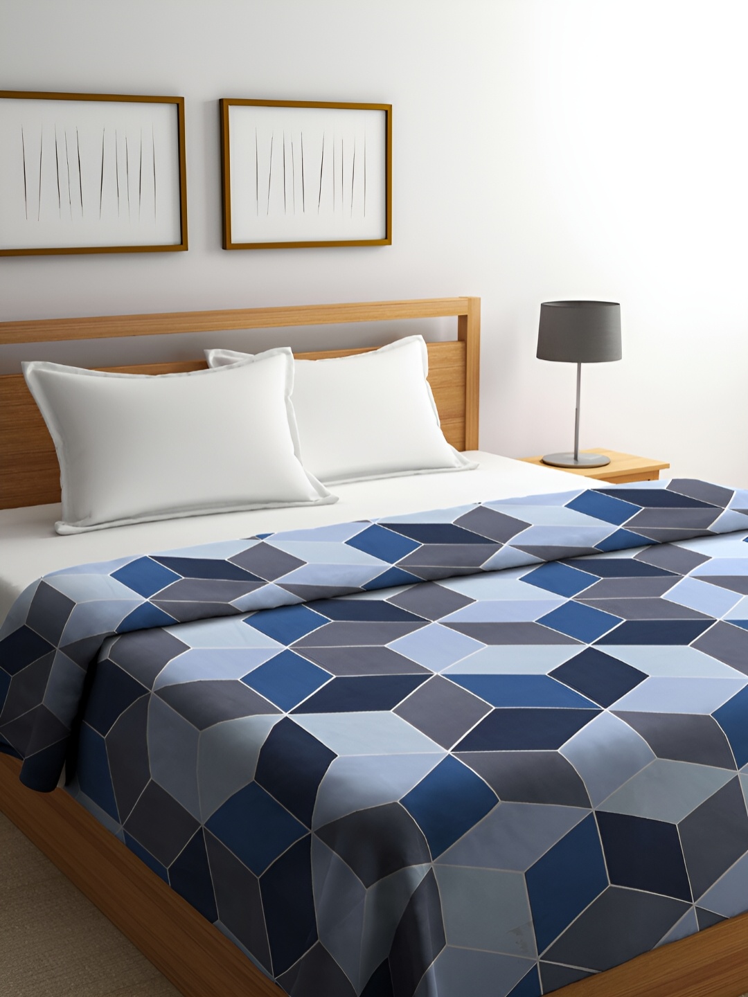 

Miaz Lifestyle Blue & Grey Geometric Printed Pure Cotton 130 GSM Double Bed Comforter