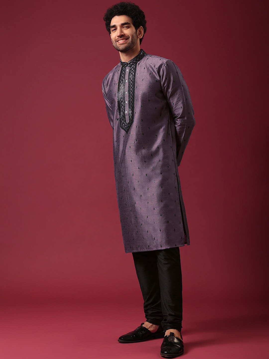 

KALKI Fashion Ethnic Motifs Yoke Design Regular Kurta with Churidar, Purple