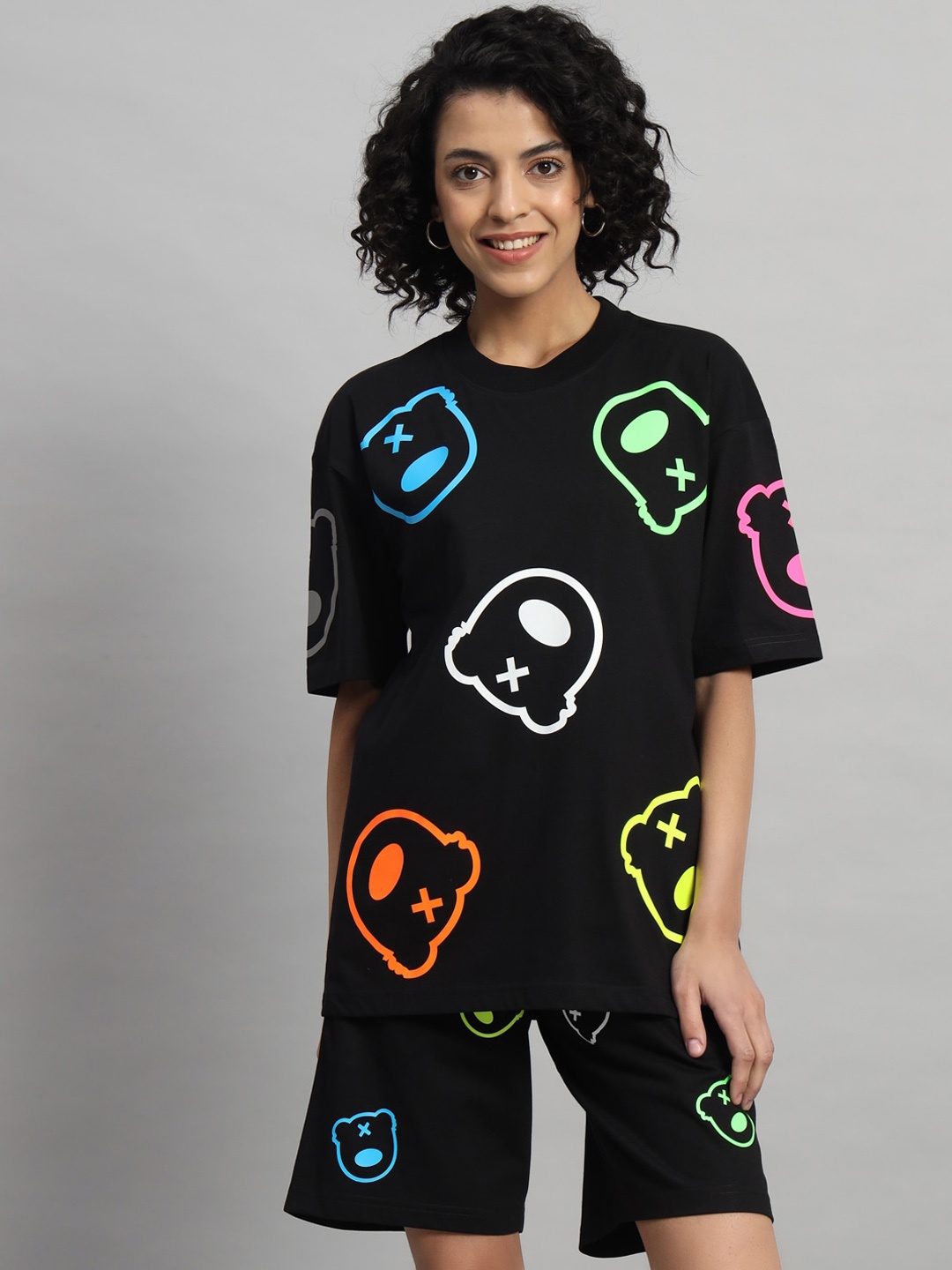 

GRIFFEL Graphic Printed Pure Cotton Oversized T-Shirt & Flared Shorts Co-Ords, Black