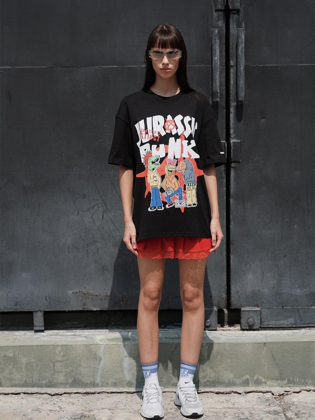 

Bonkers Corner Black Typographic Printed Round Neck Oversized T-shirt