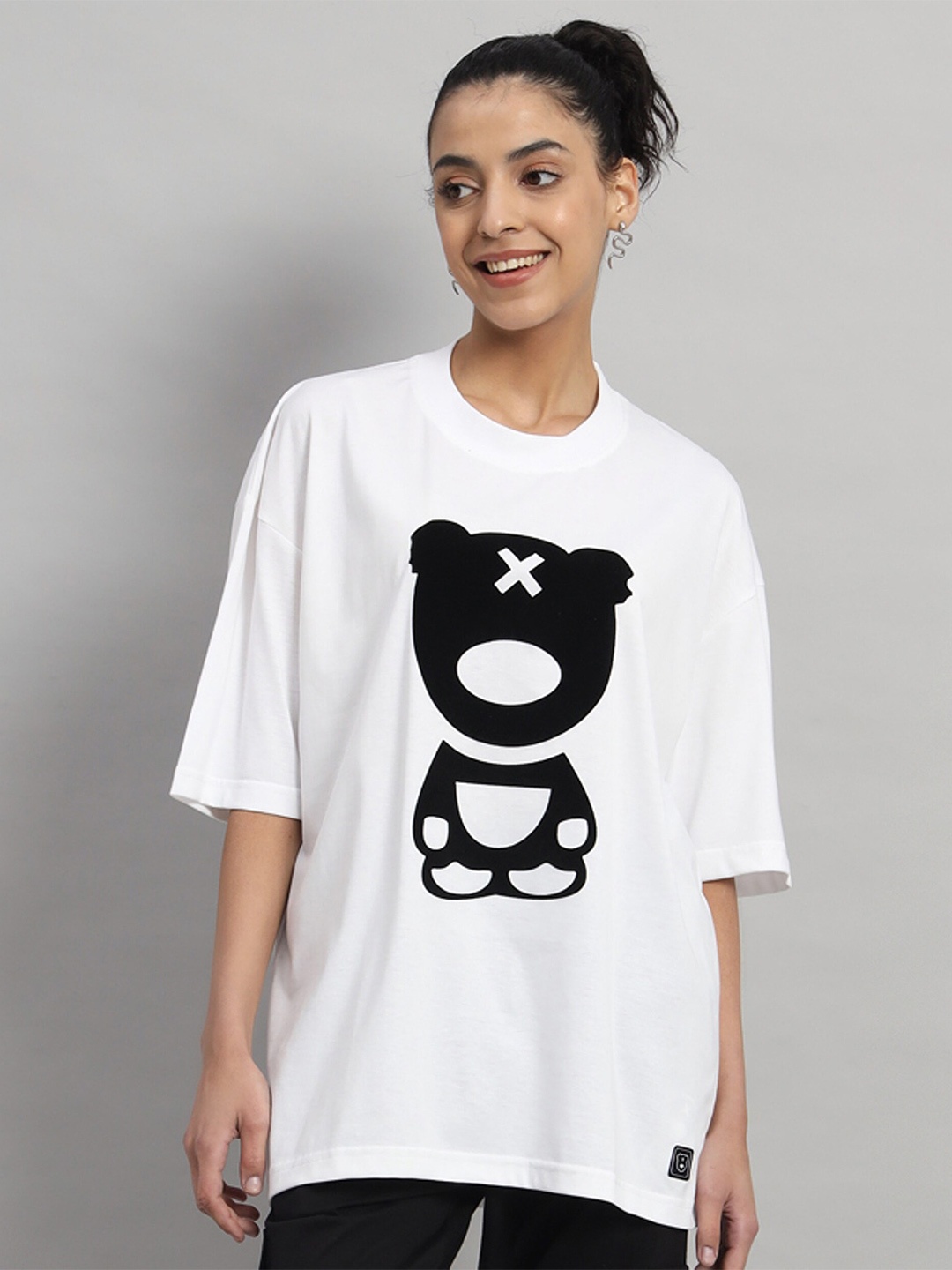 

GRIFFEL Printed Round Neck Applique Cotton Oversized T-shirt, White