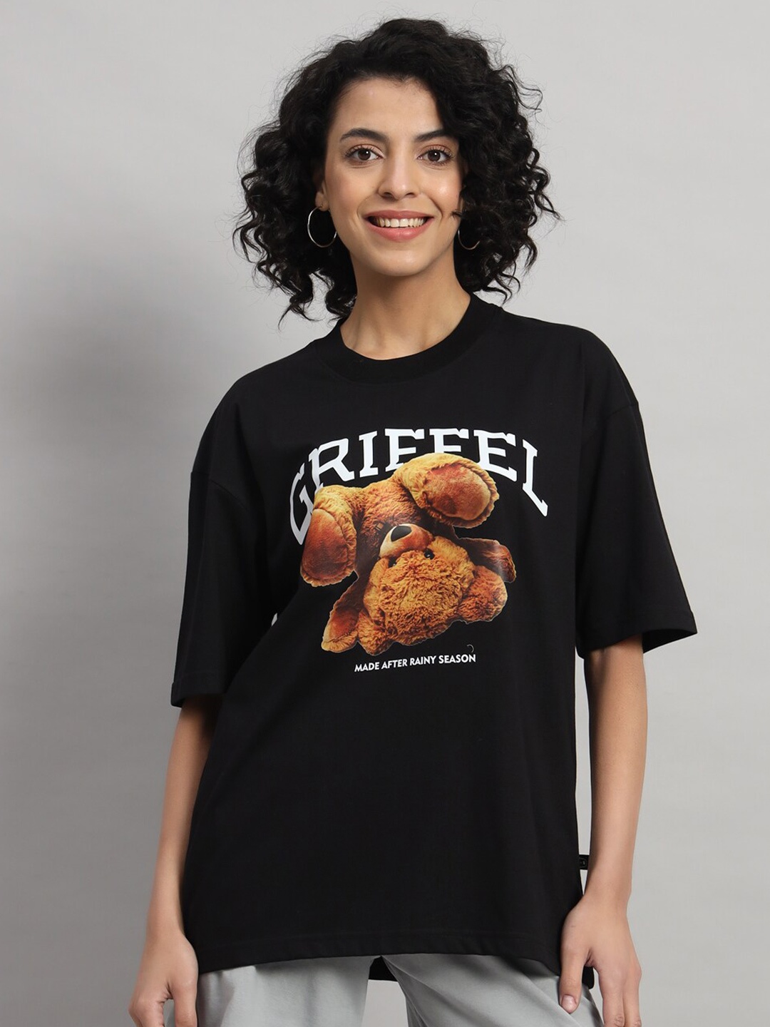 

GRIFFEL Printed Round Neck Applique Cotton Oversized T-shirt, Black