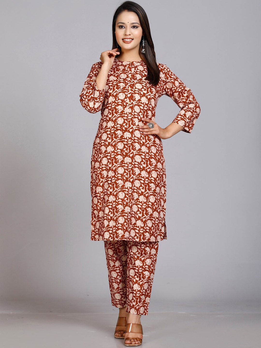 

HERE&NOW Floral Printed Pure Cotton Kurta With Trouser, Maroon