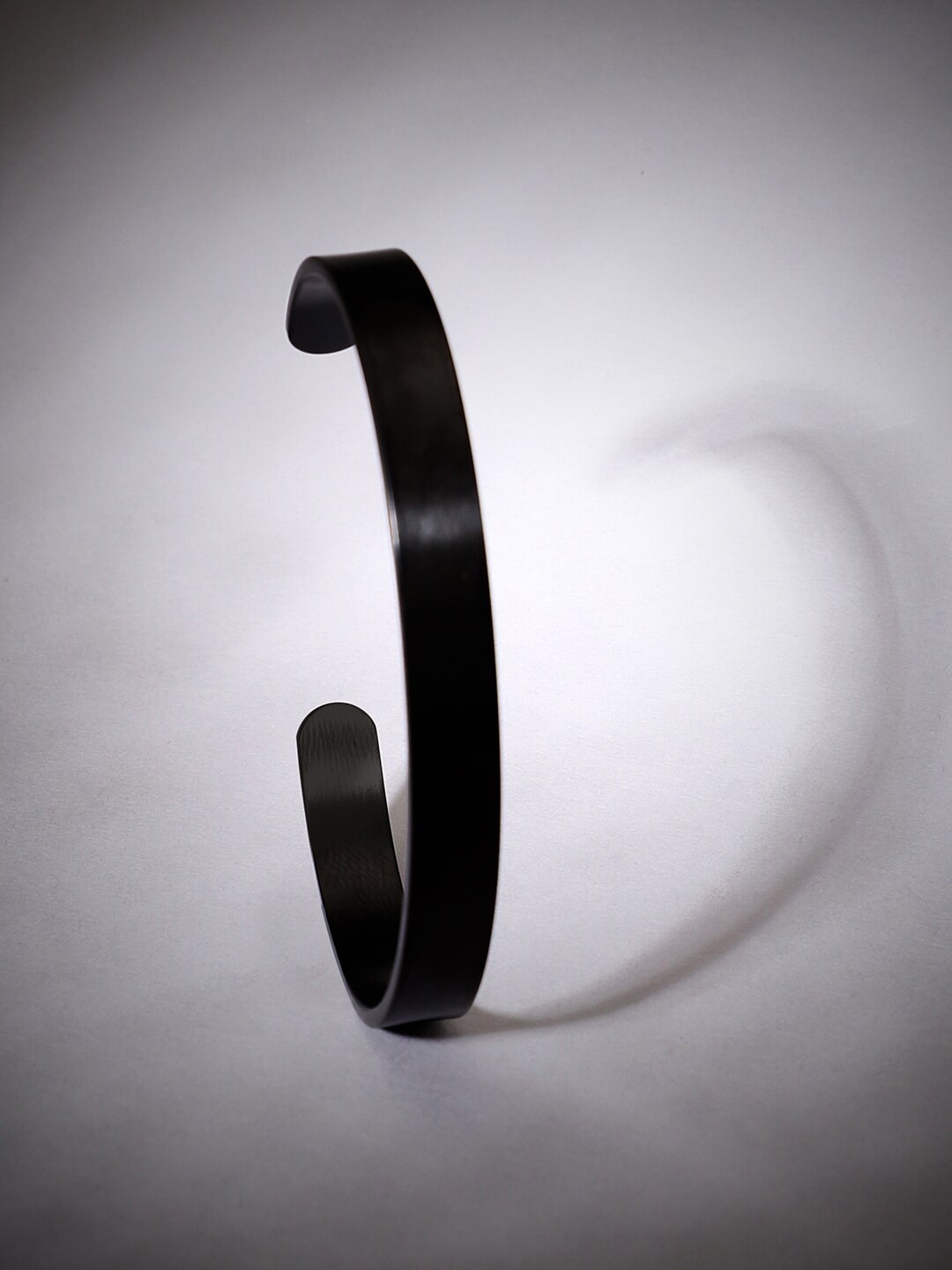 

The Roadster Lifestyle Co. Men Black Kada Bracelet