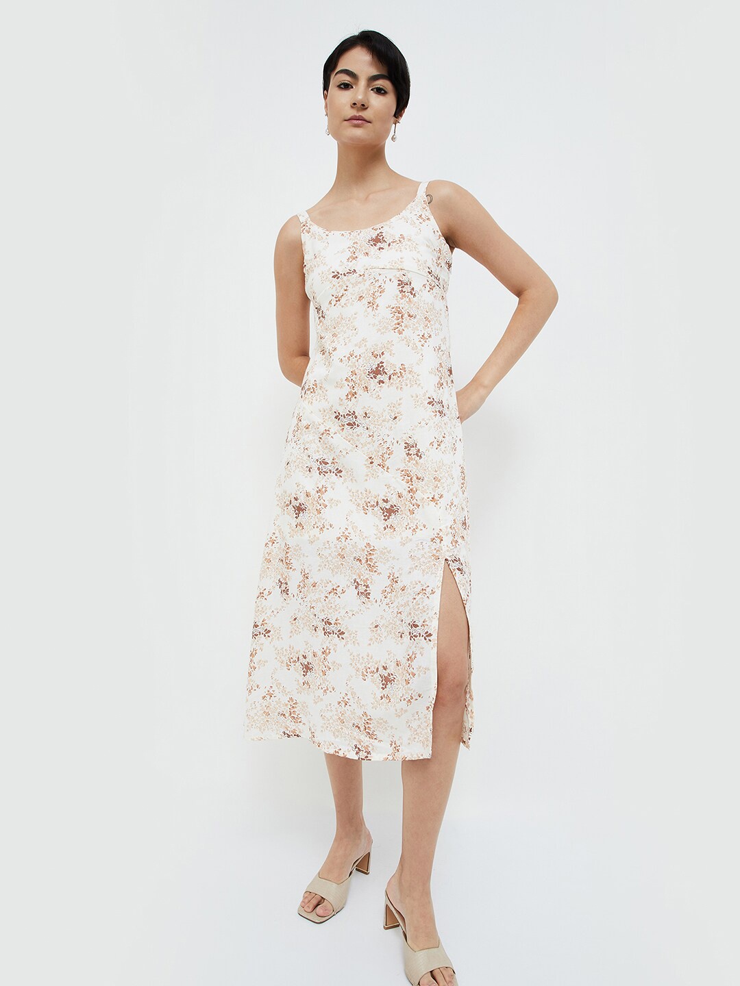 

Ginger by Lifestyle Floral Print Shoulder Straps A-Line Midi Dress, Off white