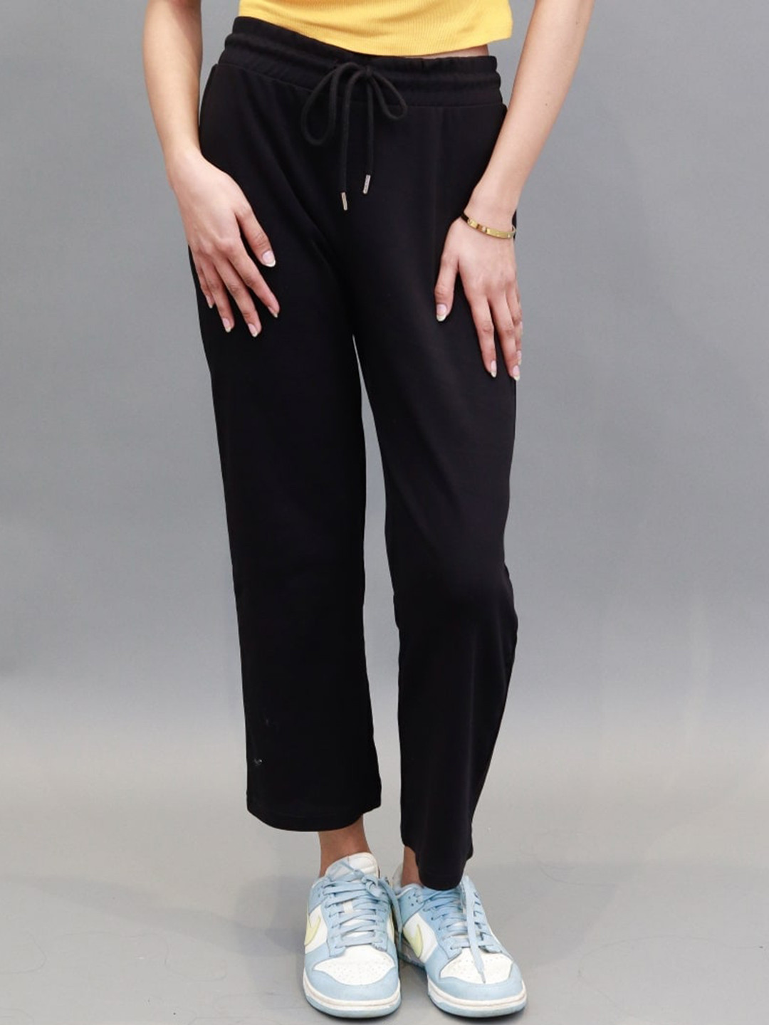 

NoBarr Women Mom Fit Joggers Trousers, Black