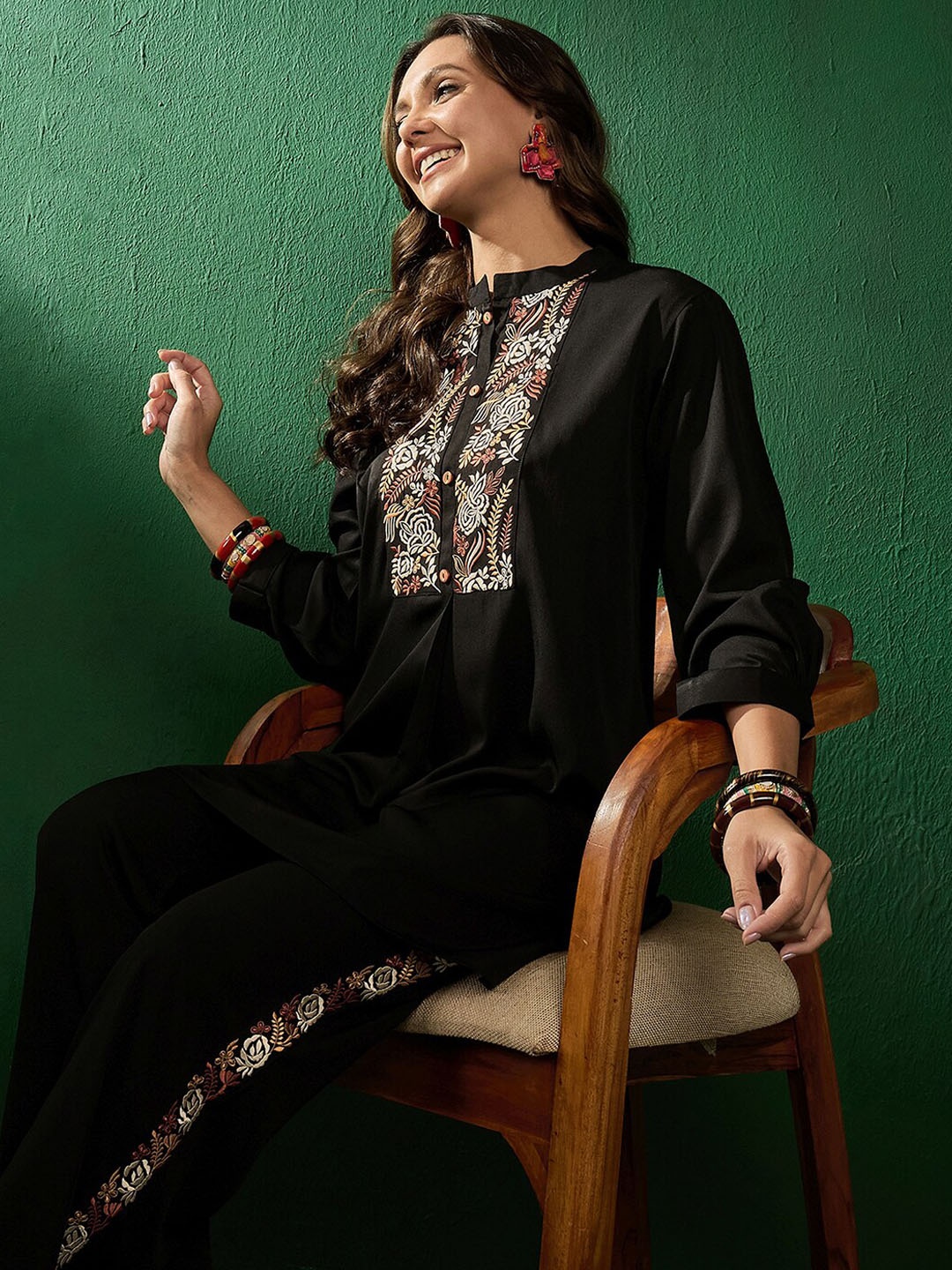 

Sangria Floral Embroidered Band Collar Tunic With Trousers, Black