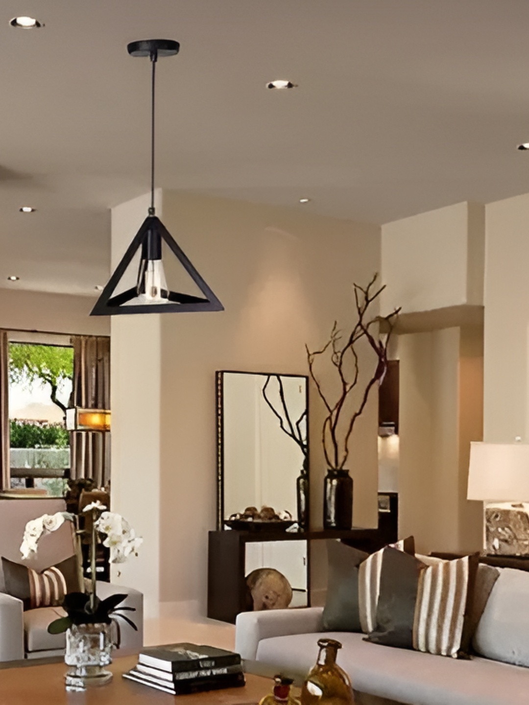 

Areezo Black Metal Wall Lamp