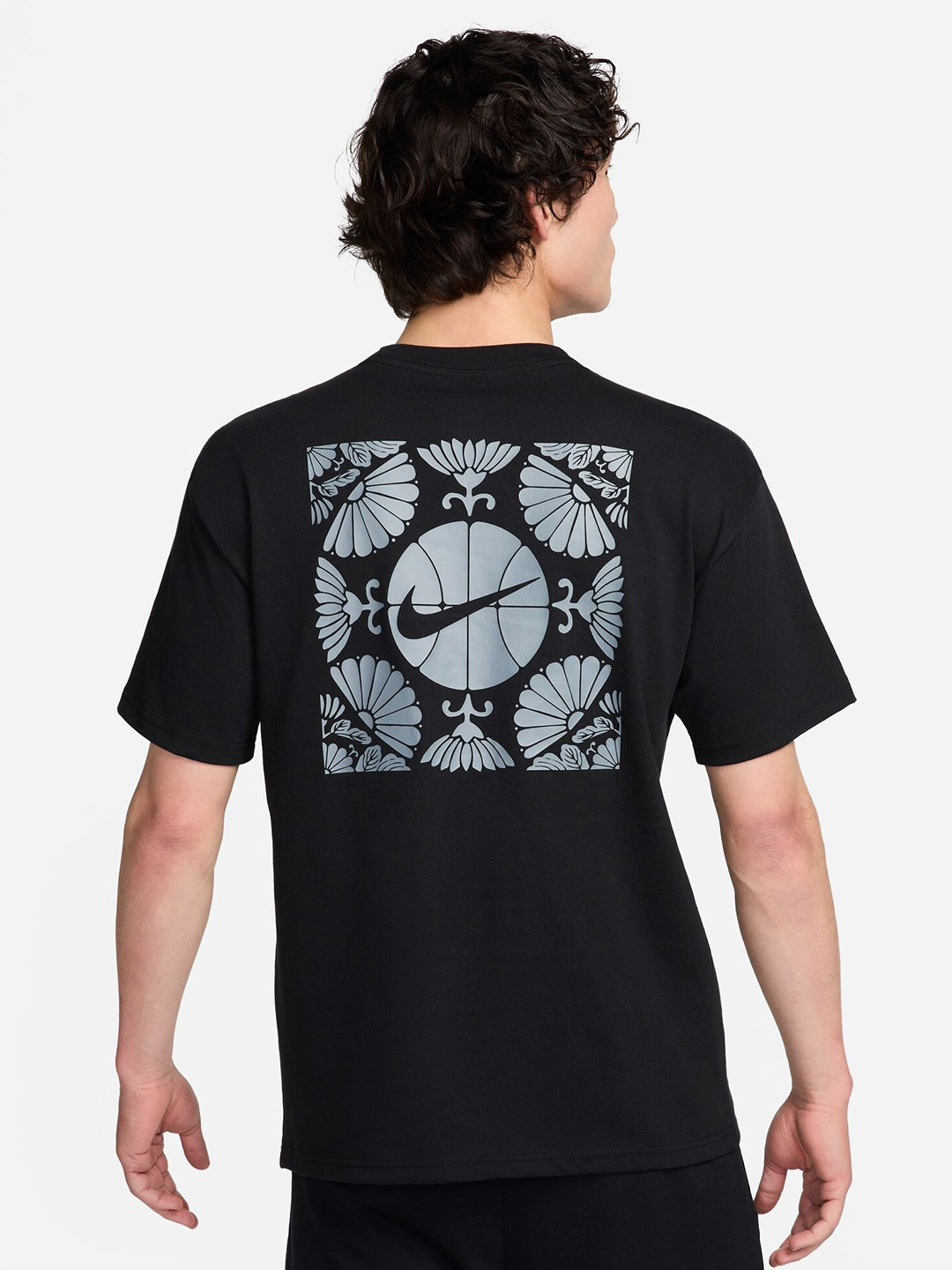 

Nike Men's Max90 Basketball T-Shirt, Black