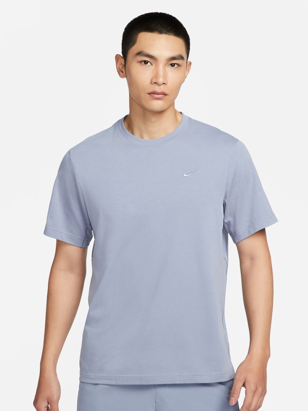 

Nike Dri-FIT Primary Men's Training T-shirt, Grey