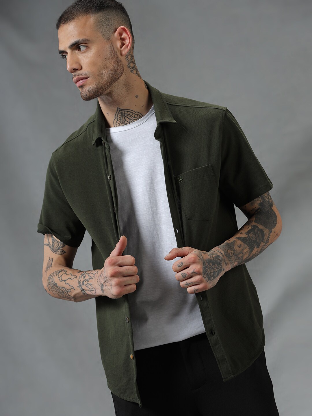

WROGN Comfort Opaque Acrylic Casual Shirt, Green