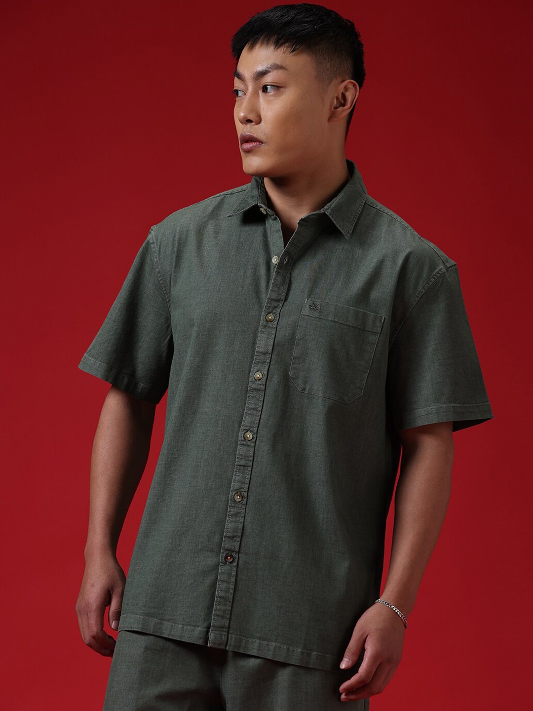 

WROGN Comfort Spread Collar Short Sleeves Oversized Casual Shirt, Green
