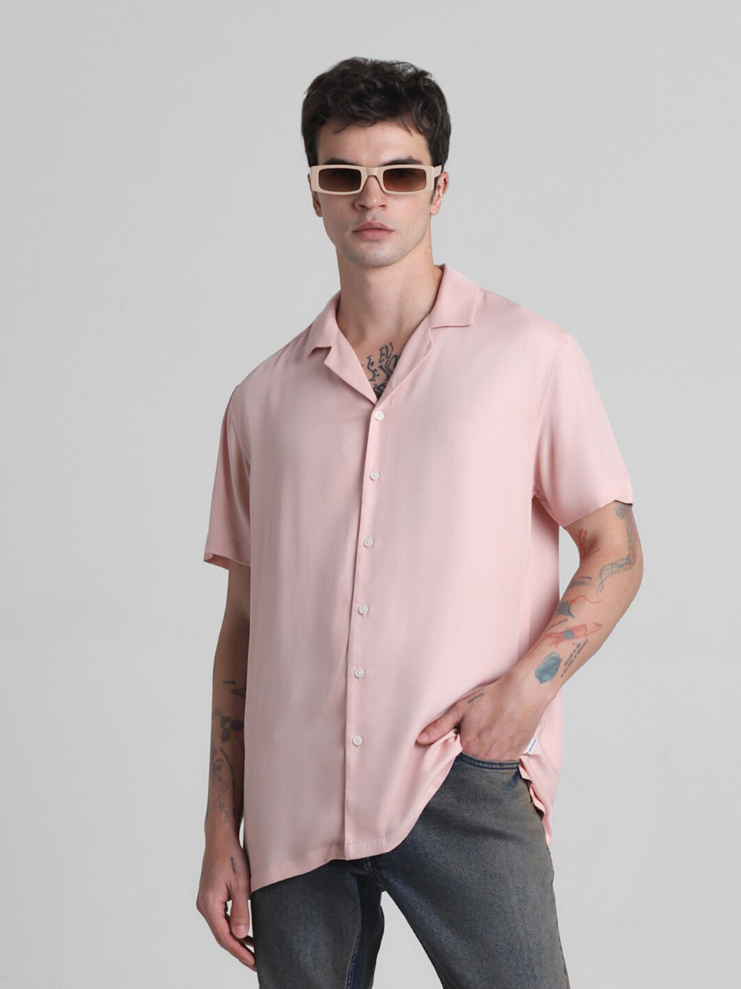 

Jack & Jones Cuban Collar Short Sleeves Shirt, Pink